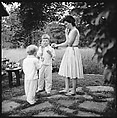 [52 Portraits of Unknown Family and Isabelle Evans in Conversation Around Outdoor Table], Walker Evans (American, St. Louis, Missouri 1903–1975 New Haven, Connecticut), Film negative