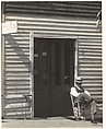[Barber Shop, Vicksburg, Mississippi], Walker Evans  American, Gelatin silver print