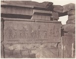 Karnak (Thèbes), Palais - Construction de Granit - Décoration Sculptée et Piente au Point R, Félix Teynard French, Salted paper print from paper negative