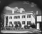 [D'Evereux House, Natchez, Mississippi], Walker Evans  American, Film negative