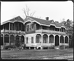 [Folk Victorian House, Family Summer Residence of Christine Fairchild, Waveland, Mississippi], Walker Evans  American, Film negative