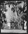 [Garconniere at Houmans House, Burnside, Louisiana], Walker Evans  American, Film negative