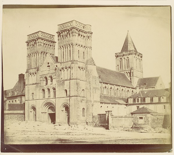 [Abbay aux Dammes, Caen]