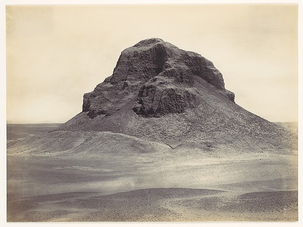 [Pyramid at Dahshûr]