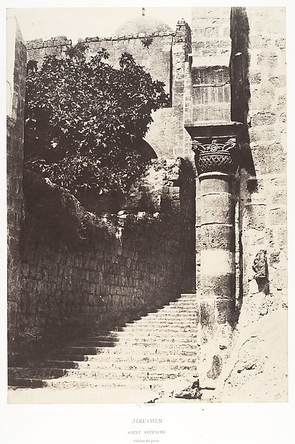 Jérusalem, Saint-Sépulcre, Colonne du parvis