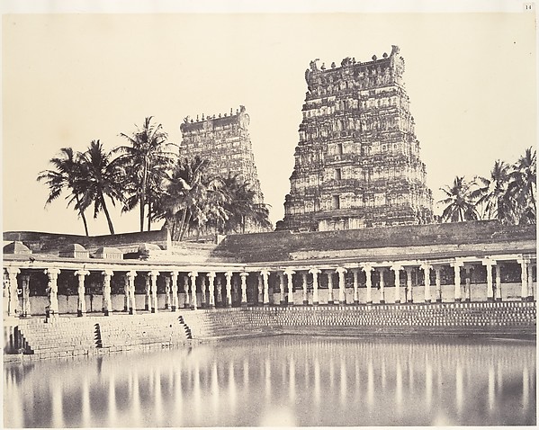 View of the Sacred Tank in the Great Pagoda