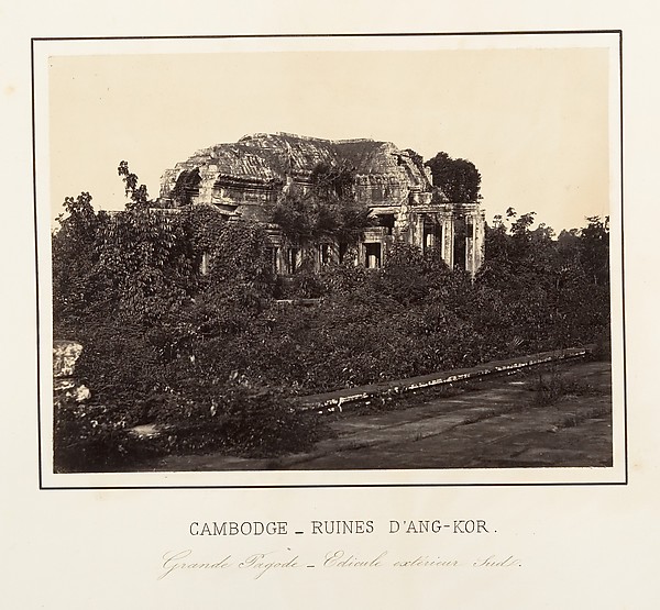 Grande Pagode - Edicule extérieur Sud