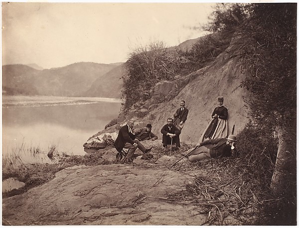 [Group Portrait near Fangguangyan Monastery, Fujian]
