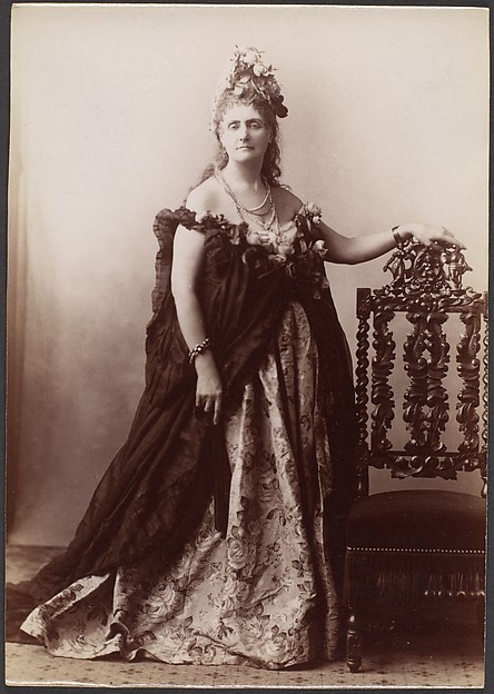 [Countess de Castiglione, from Série des Roses]