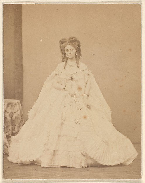 La peignoir plisié
