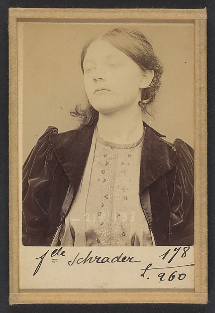 Schrader. Minna, Appoline. 19 ans, née à Paris XIe. Sculpteur. Association de malfaiteurs. 24/3/94. 
