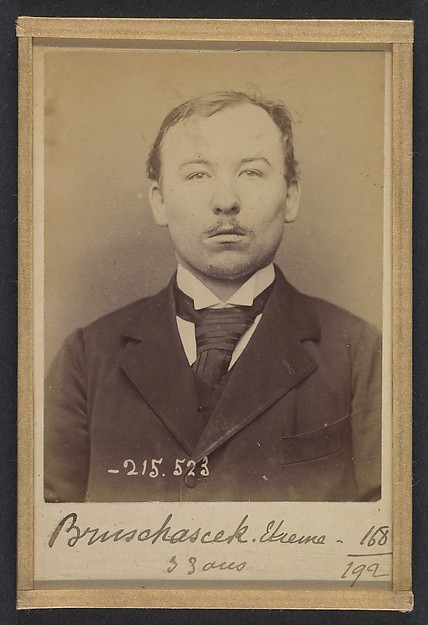 Bruchaesen. Etienne. 31 ans, né à Mag Levard (Hongrie). Tailleur d'habits. Anarchiste. 11/3/94. 