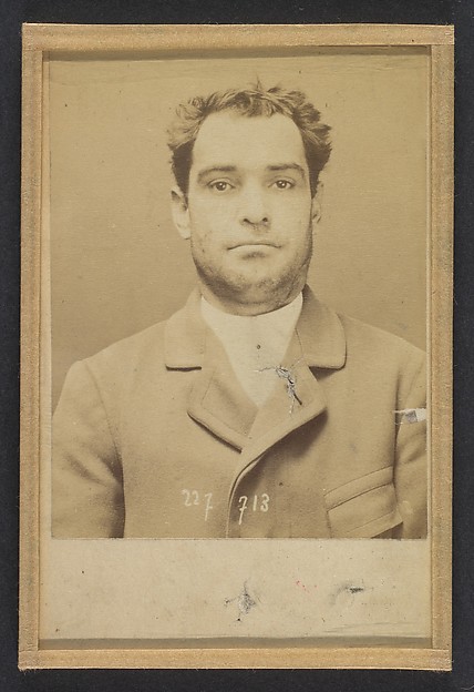 Dauriac. Henri, Georges. 36 ans, né à Memphis (USA). Agent d'affaires. Extortion de fonds. 22/12/94. 