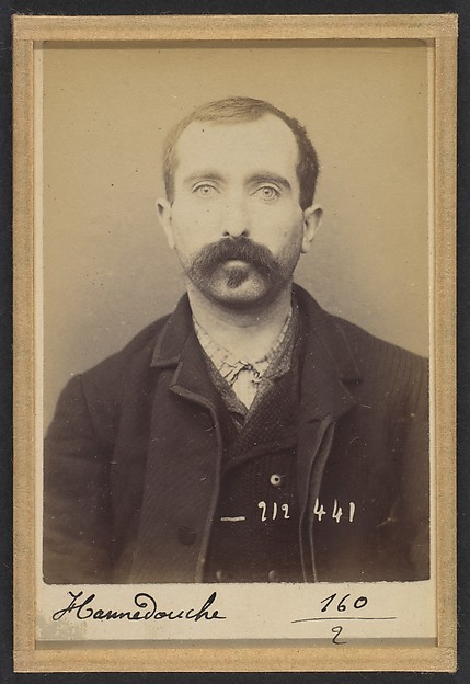 Hannedouche. François. 31 ans, né à Lilleris (Pas de Calais). Peintre en bâtiments. Anarchiste. 1/1/93. 