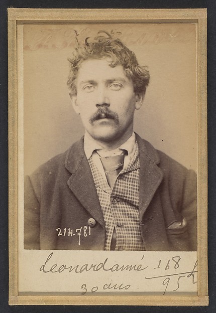 Léonard. Aimé. 30 ans, né à Chalonné/s/Loire (Maine & Loire). Mineur ou gazier. Anarchiste. 27/2/94. 