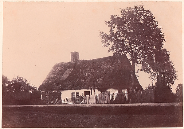 Maison au toit de chaume