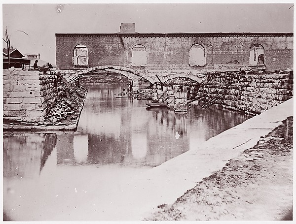 [Canal and Ruins of Richmond and Danville Railroad Depot, Richmond, Virginia]