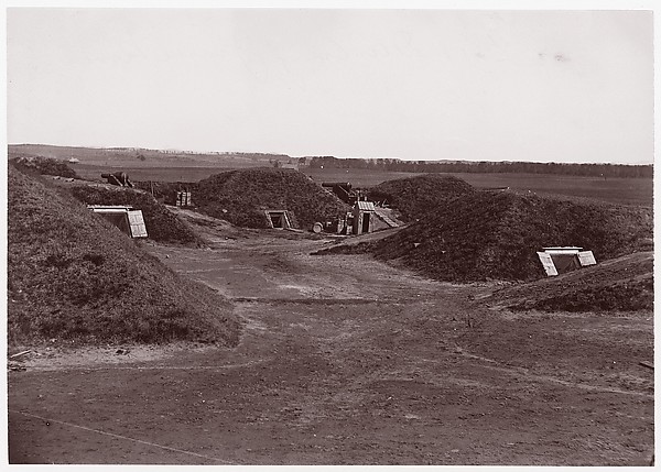 [Interior of Confederate Fort Darling, Drewry's Bluff, James River, Virginia]