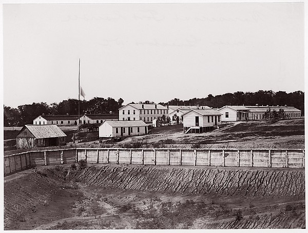 Geisboro D.C., Barracks at Fort Carroll