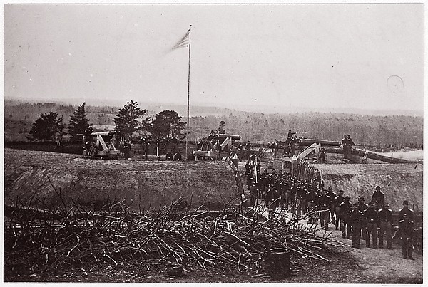 [Fort Slemmer Company and 2nd Pennsylvania Artillery, Fort Slemmer, Washington, D.C.]