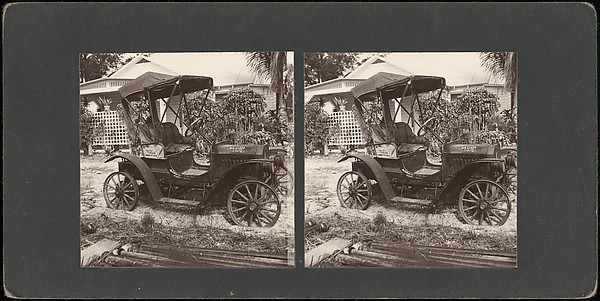 [Pair of Stereograph Views of Early Automobiles] by C. H. Graves, The Metropolitan Museum of Art