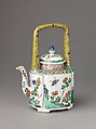 Small covered wine pot or teapot, Chinese  , Qing Dynasty, Kangxi period, Porcelain painted in overglaze famille verte enamels and gilt, Chinese