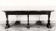 Table, Walnut, carved., Italian