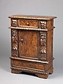 Small cabinet, Walnut, carved., Italian (Northern?)