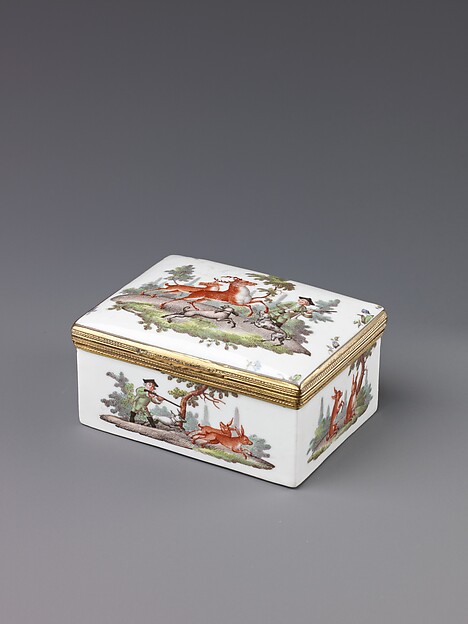 Snuffbox with Hunting Scenes